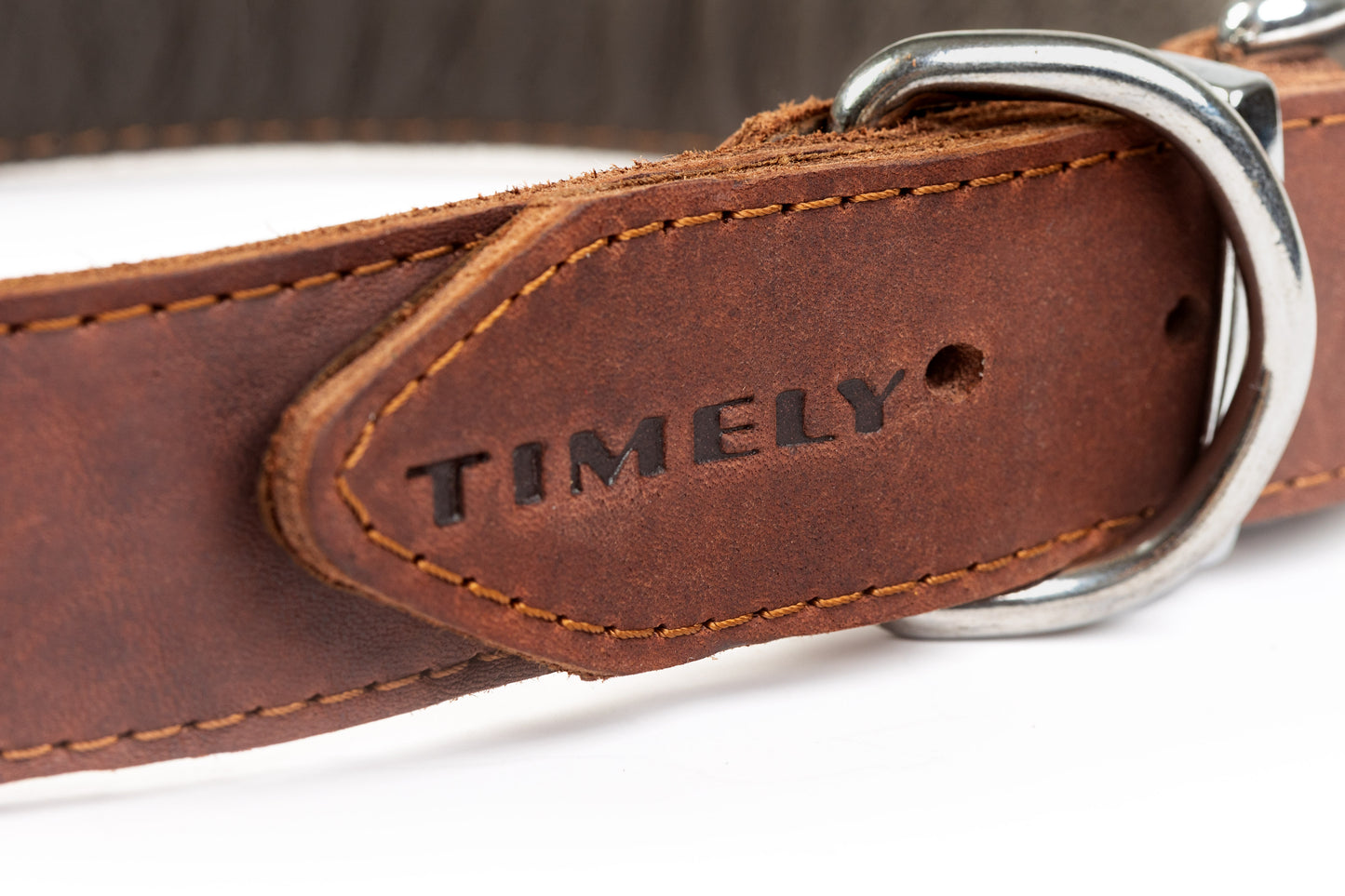 Premium Handmade Dog Collar – Brown Leather with Solid Hardware | Stylish & Comfortable | Genuine Oiled Leather