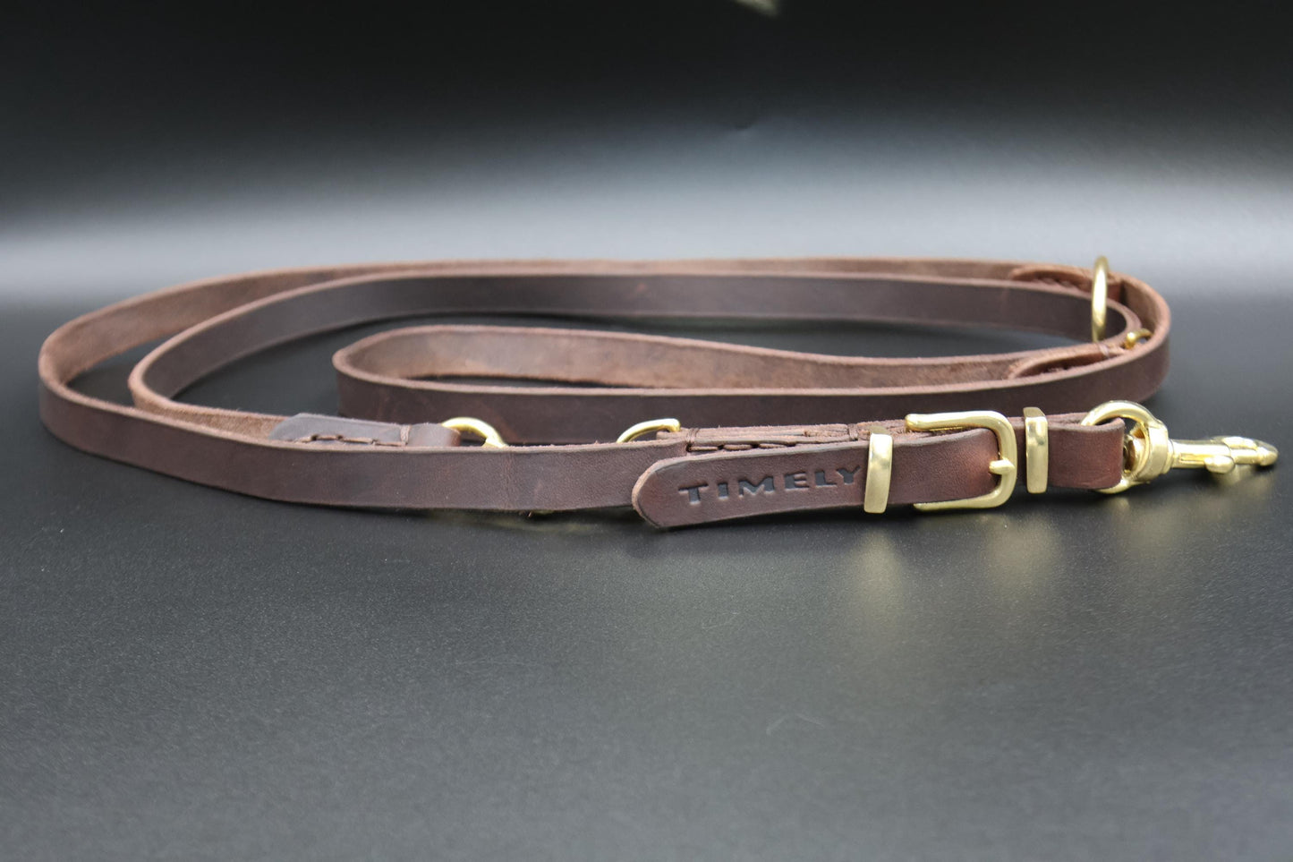 Handmade Adjustable Brown Leather Leash 20mm-220cm– Crafted from Premium Oil-Tanned Leather with Solid Brass Hardware 6 in 1 leash